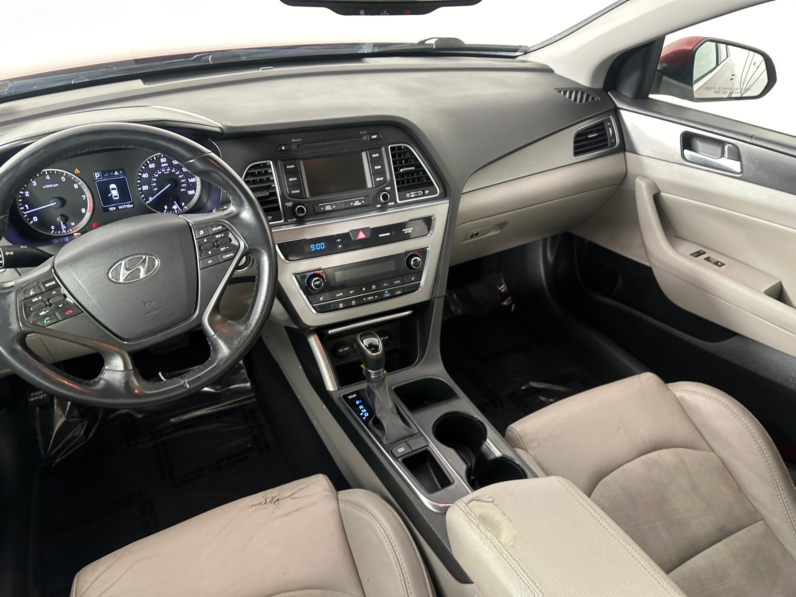 2015 Hyundai Sonata Sport 25