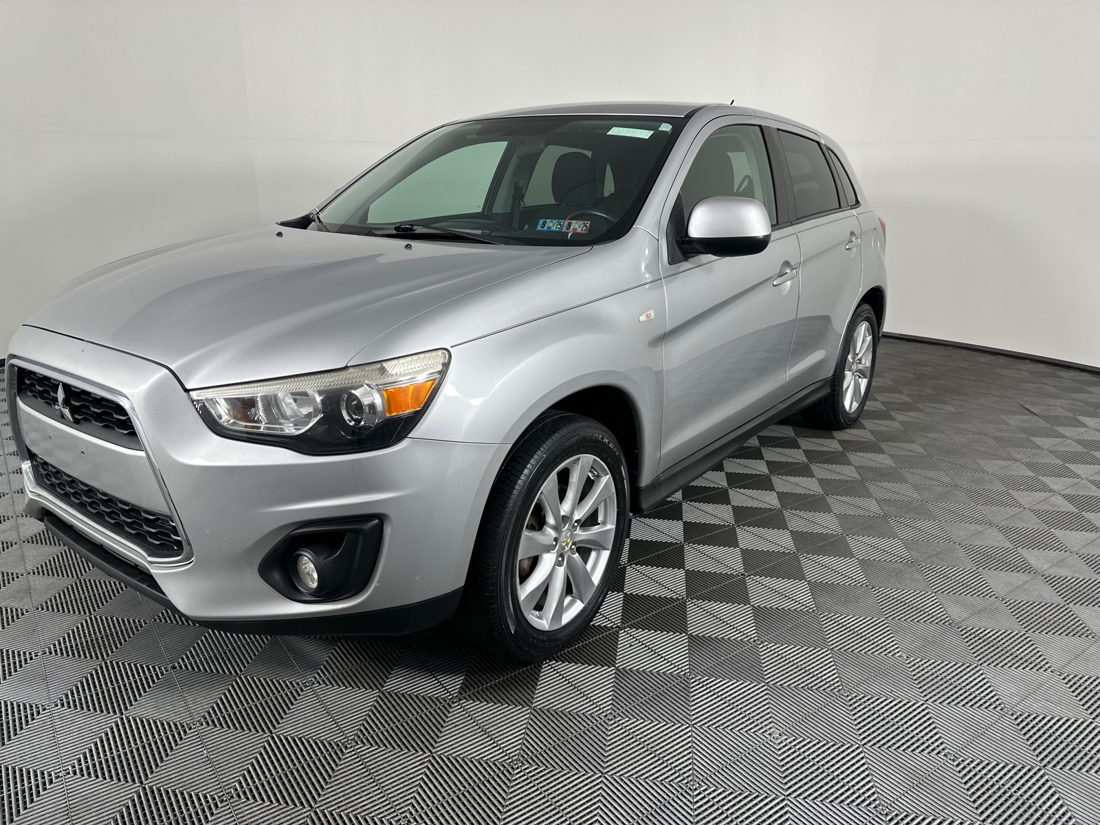 2013 Mitsubishi Outlander Sport ES 7