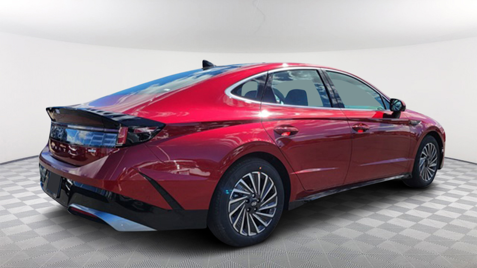 2024 Hyundai Sonata Hybrid Limited 4