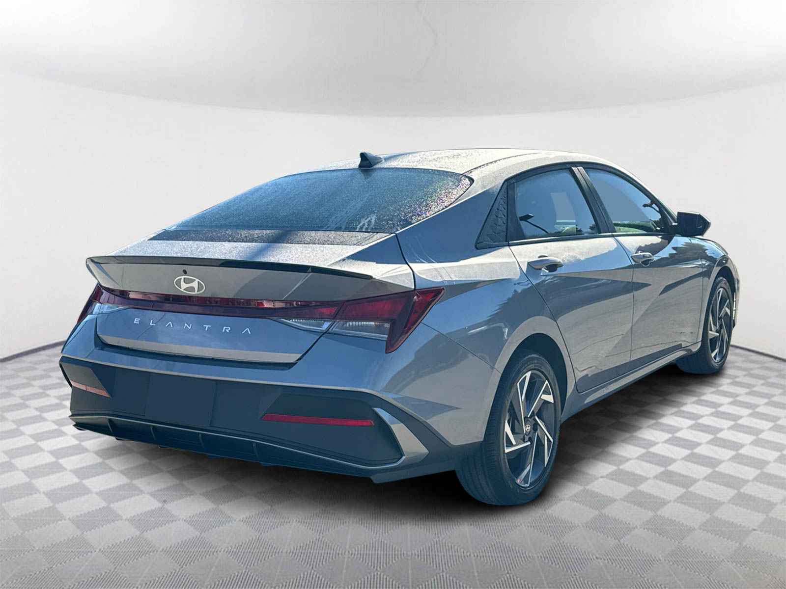 2025 Hyundai Elantra SEL 5