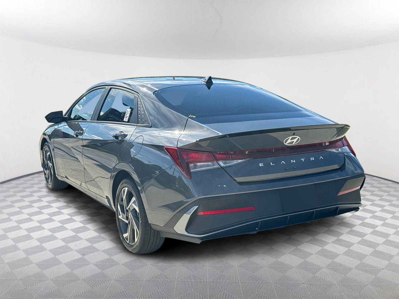 2025 Hyundai Elantra SEL 7