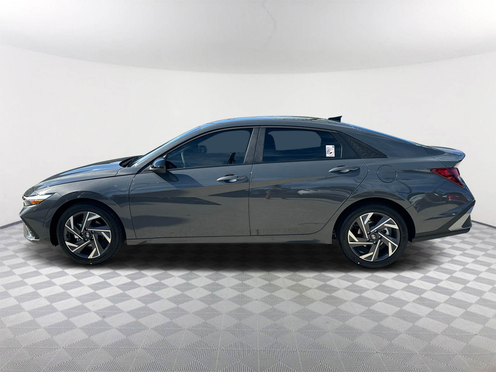 2025 Hyundai Elantra SEL 8