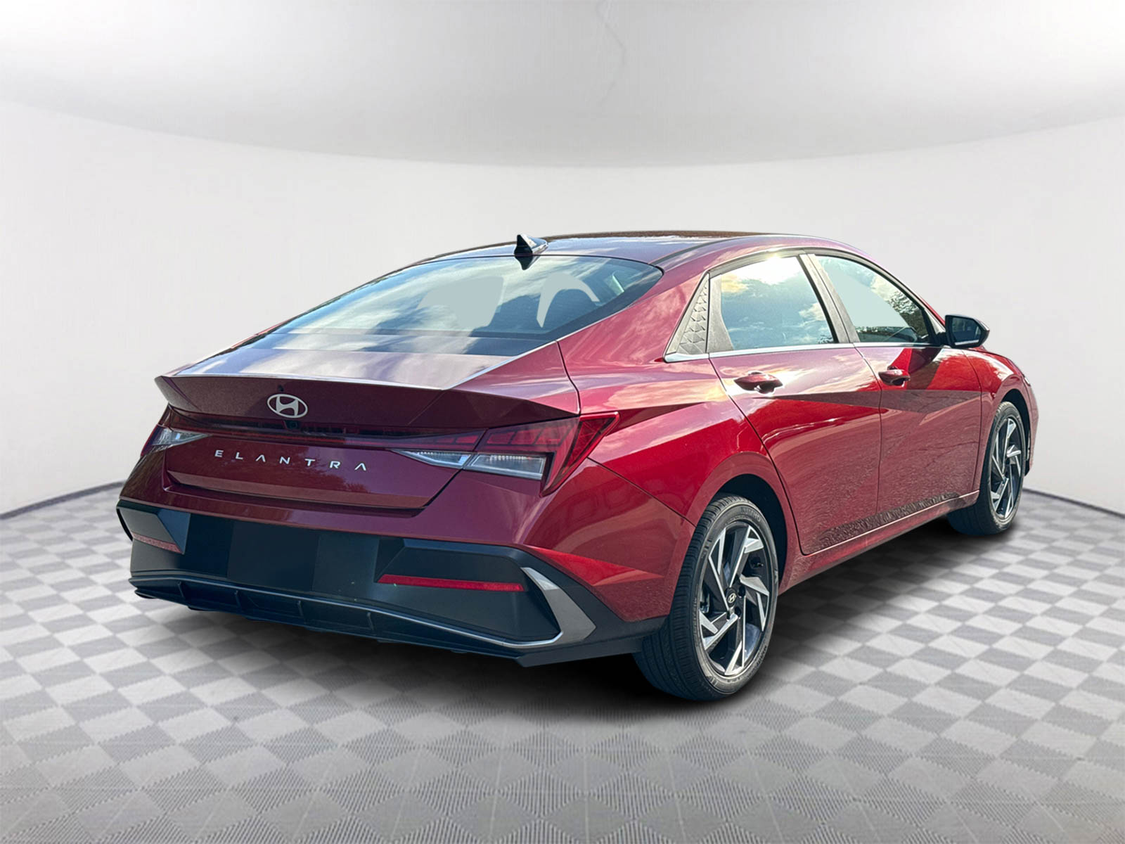 2025 Hyundai Elantra SEL 5