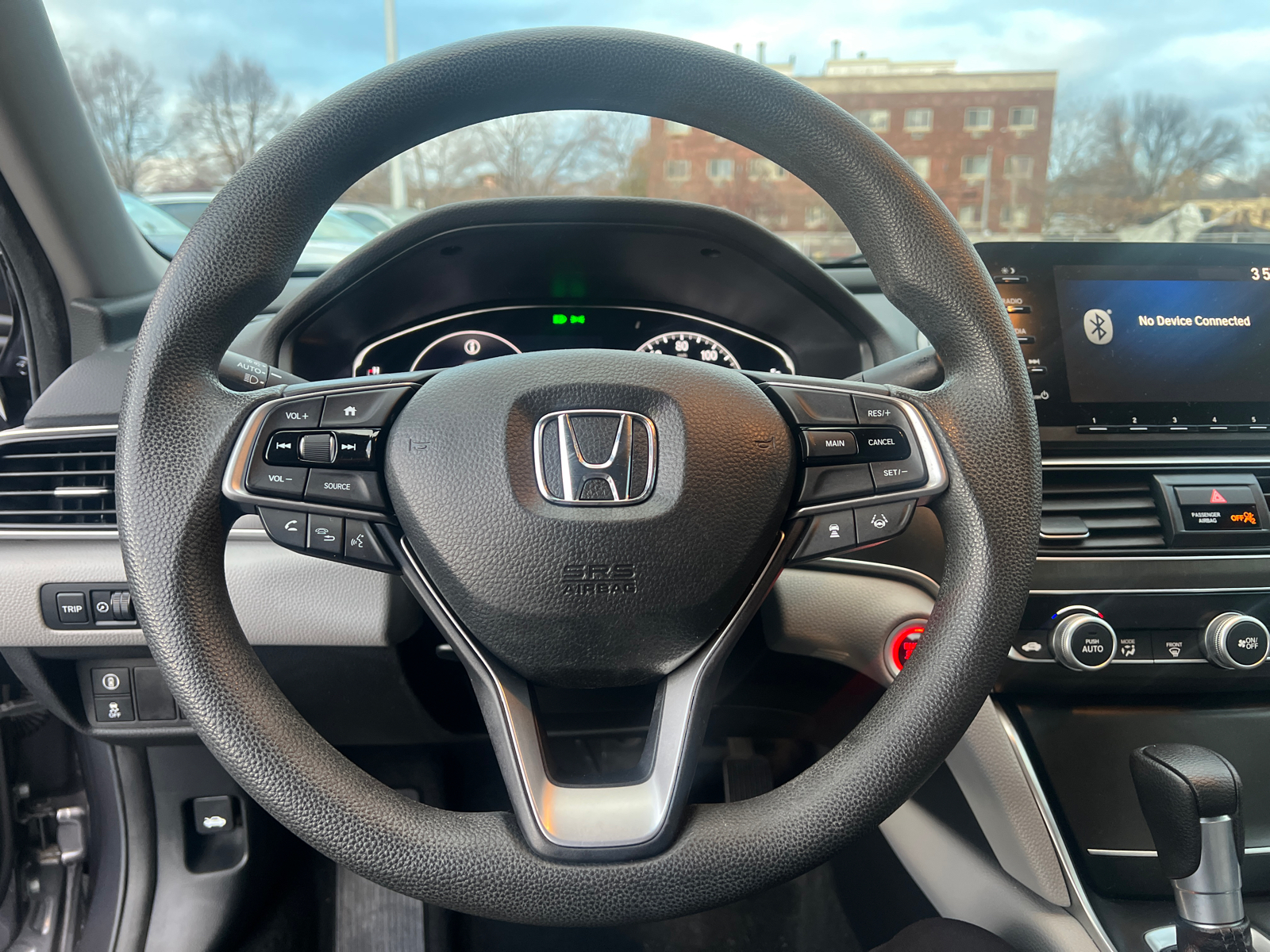 2019 Honda Accord LX 18