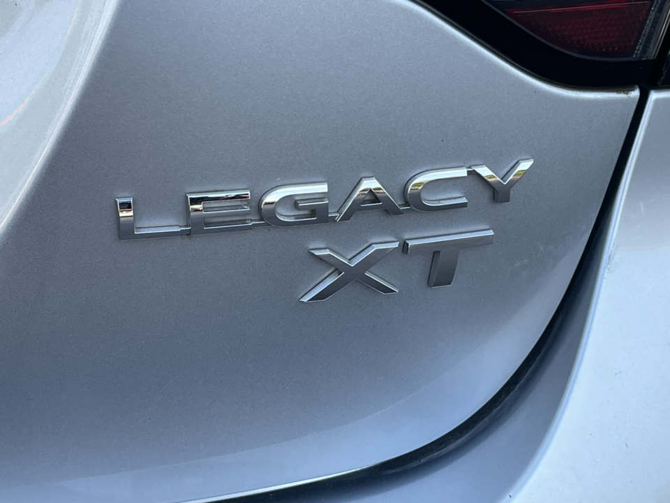2020 Subaru Legacy Limited XT 35
