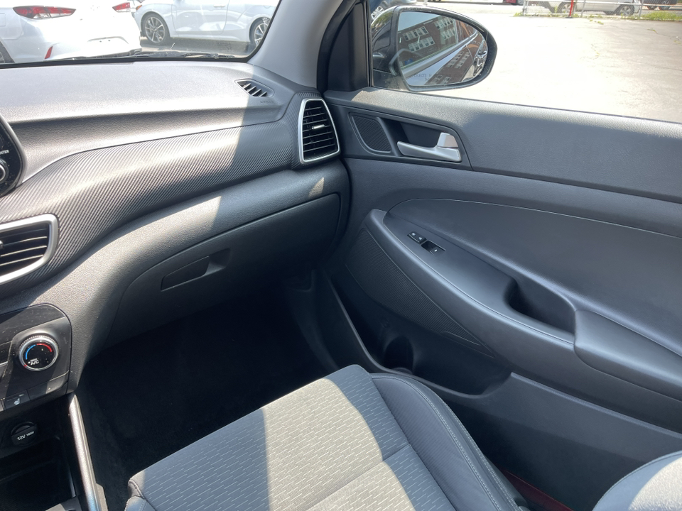 2019 Hyundai Tucson Value 16