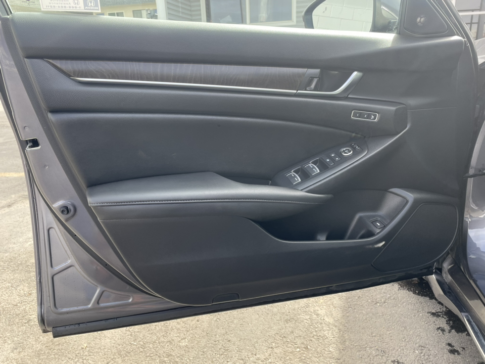 2019 Honda Accord Sedan EX-L 1.5T 9