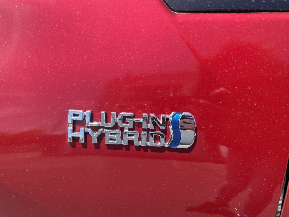 2017 Toyota Prius Prime Advanced 8