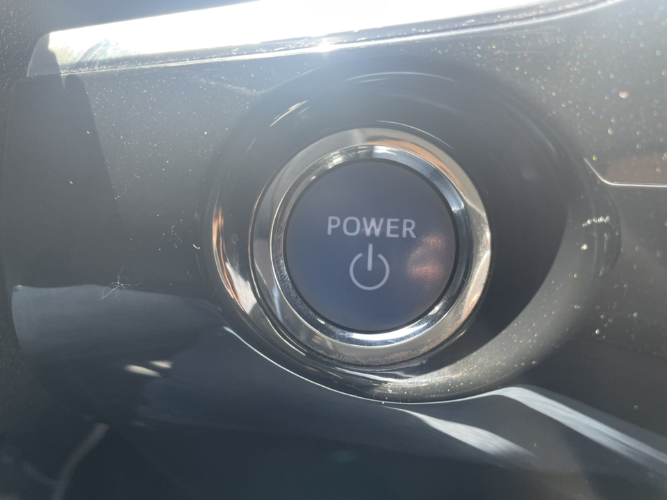 2017 Toyota Prius Prime Advanced 21