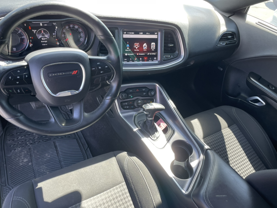 2018 Dodge Challenger SXT Plus 11