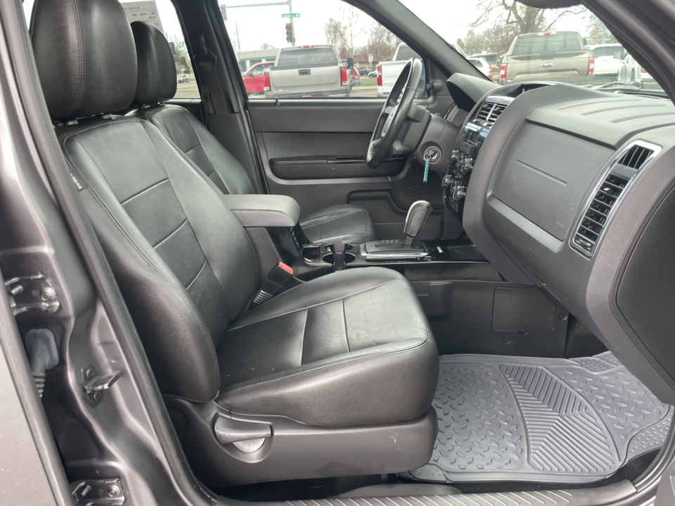 2011 Ford Escape Limited 38