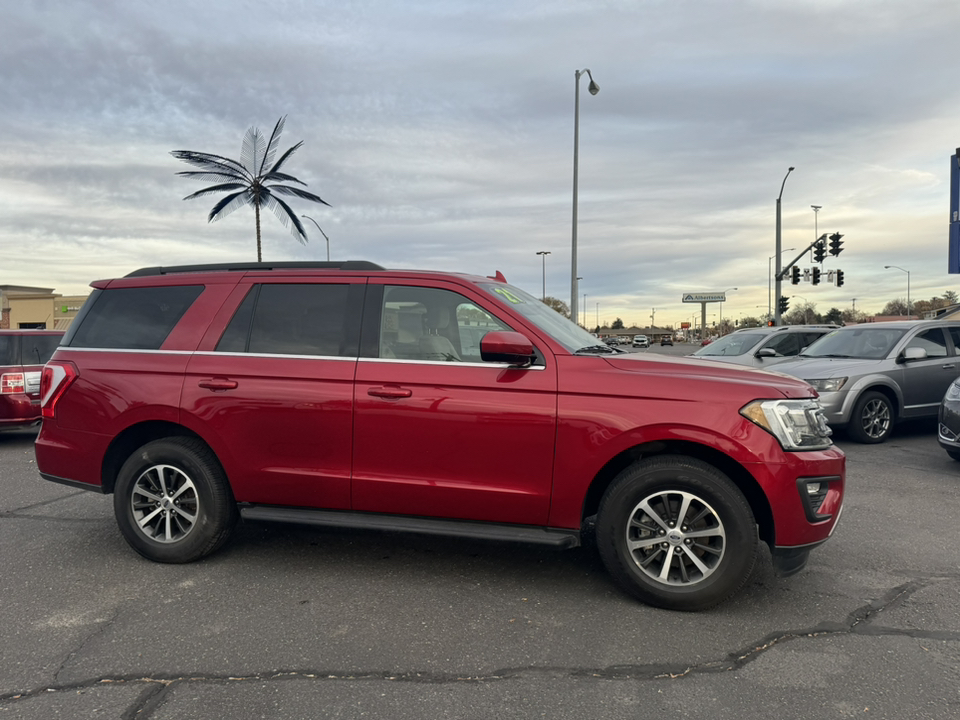 2021 Ford Expedition XLT 1