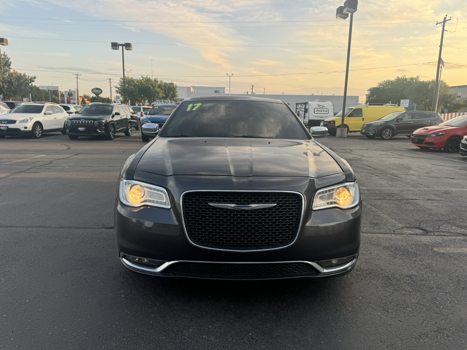 2017 Chrysler 300 300C 2