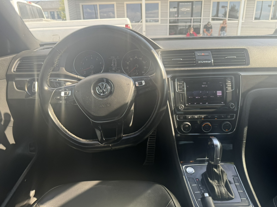 2018 Volkswagen Passat V6 GT 9