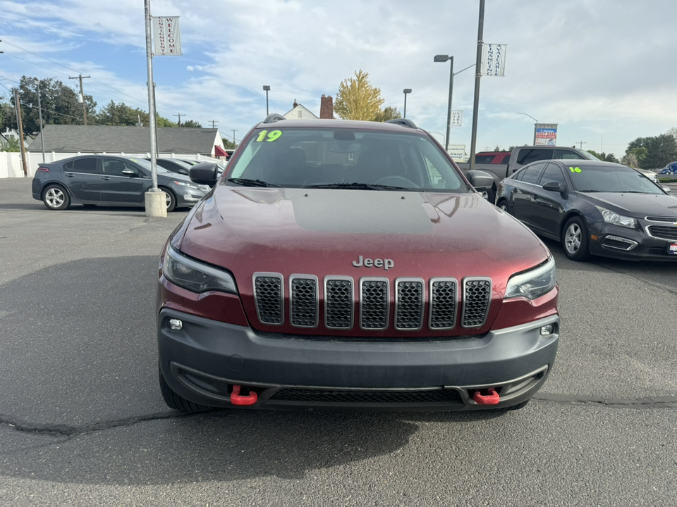 2019 Jeep Cherokee Trailhawk 2