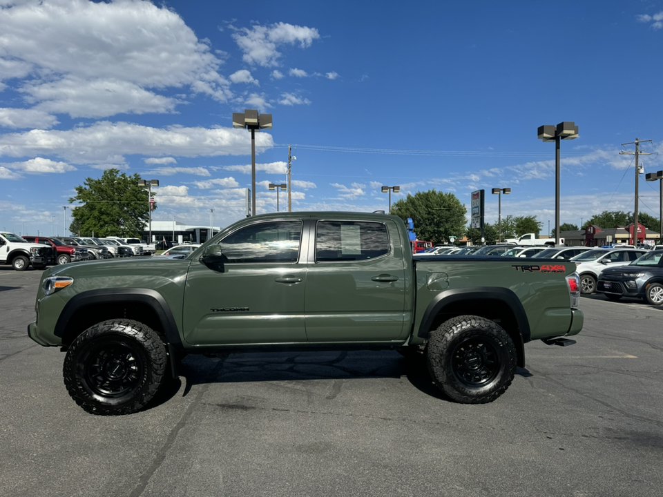 2022 Toyota Tacoma 4WD TRD Off Road 3