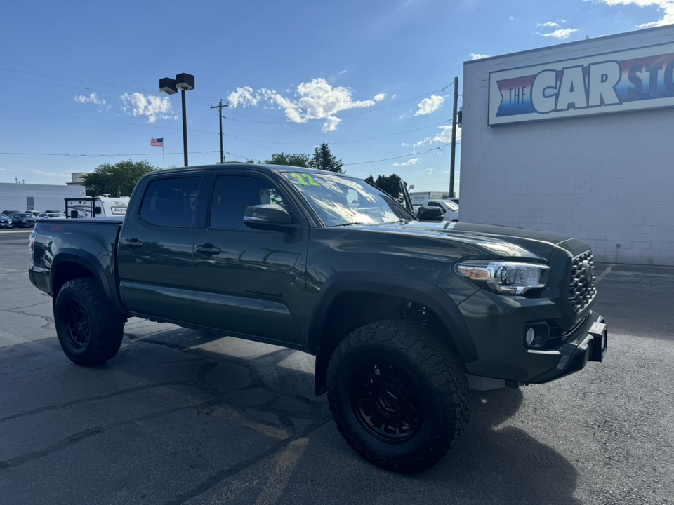 2022 Toyota Tacoma 4WD TRD Off Road 33