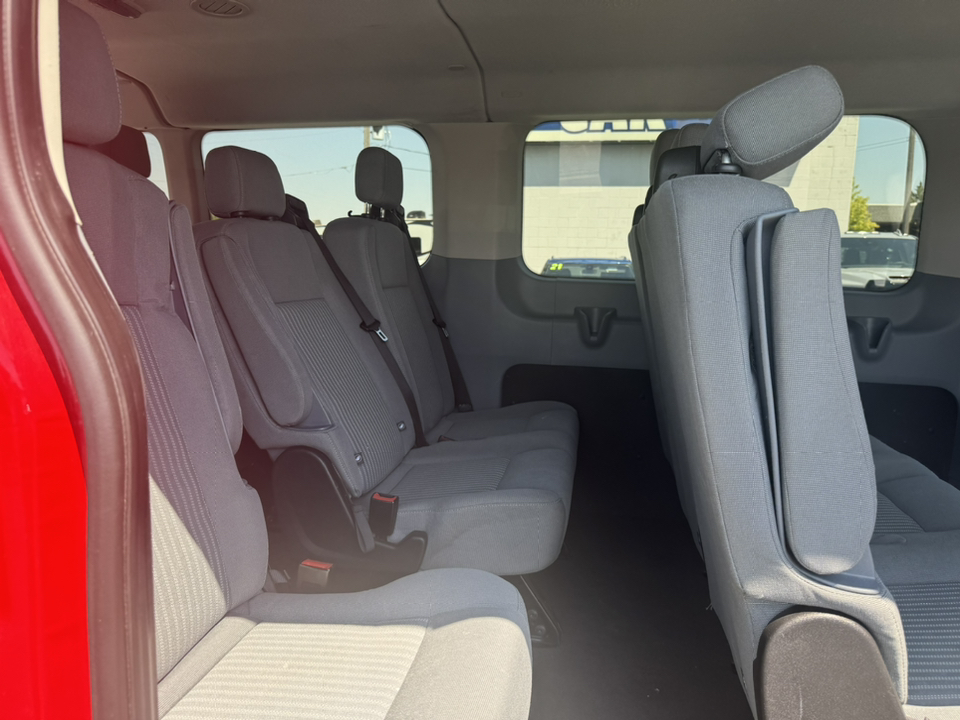 2015 Ford Transit Wagon XLT 20