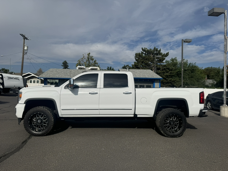 2018 GMC Sierra 2500HD SLT 2