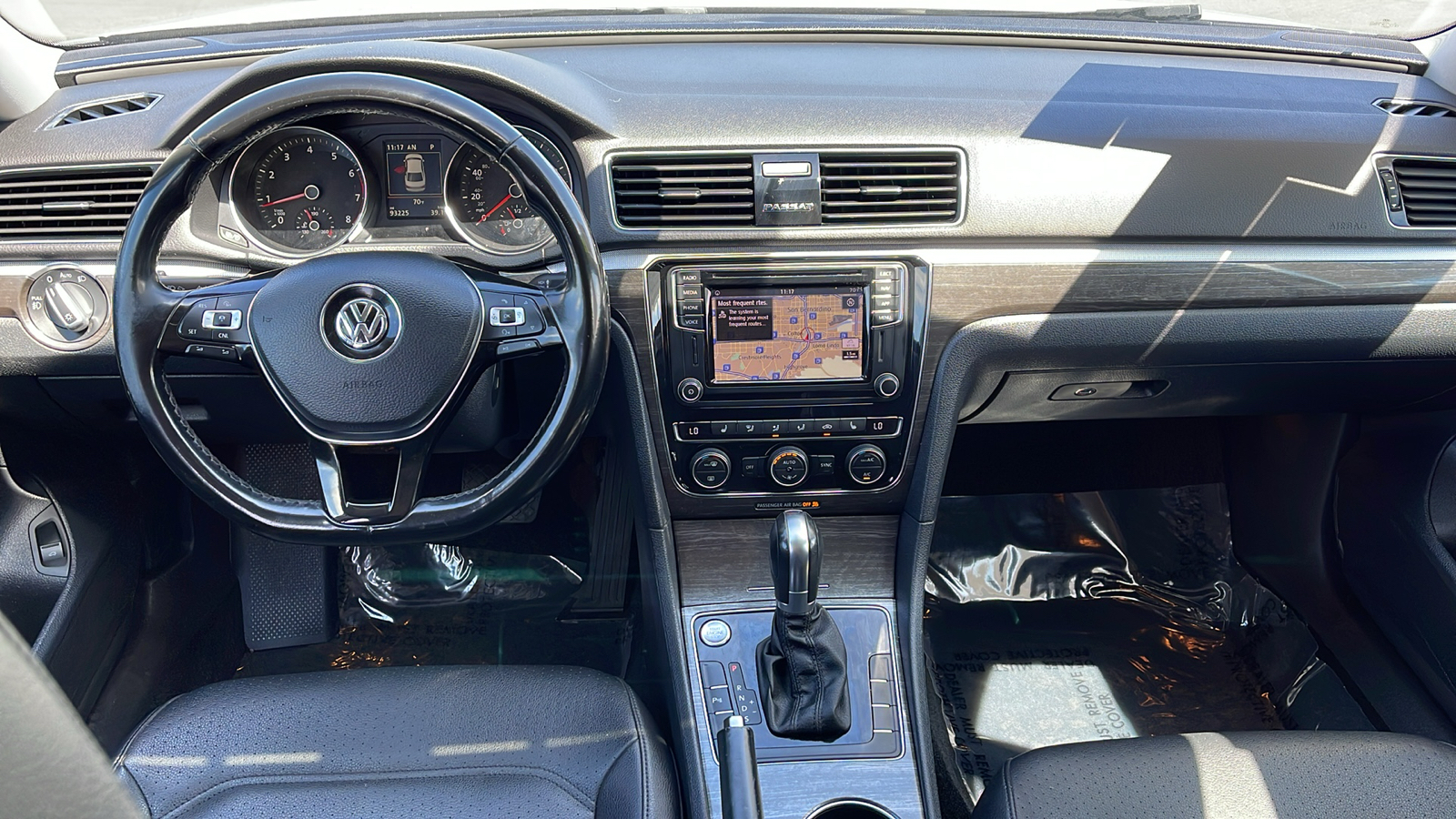 2018 Volkswagen Passat 2.0T SE w/Technology 14