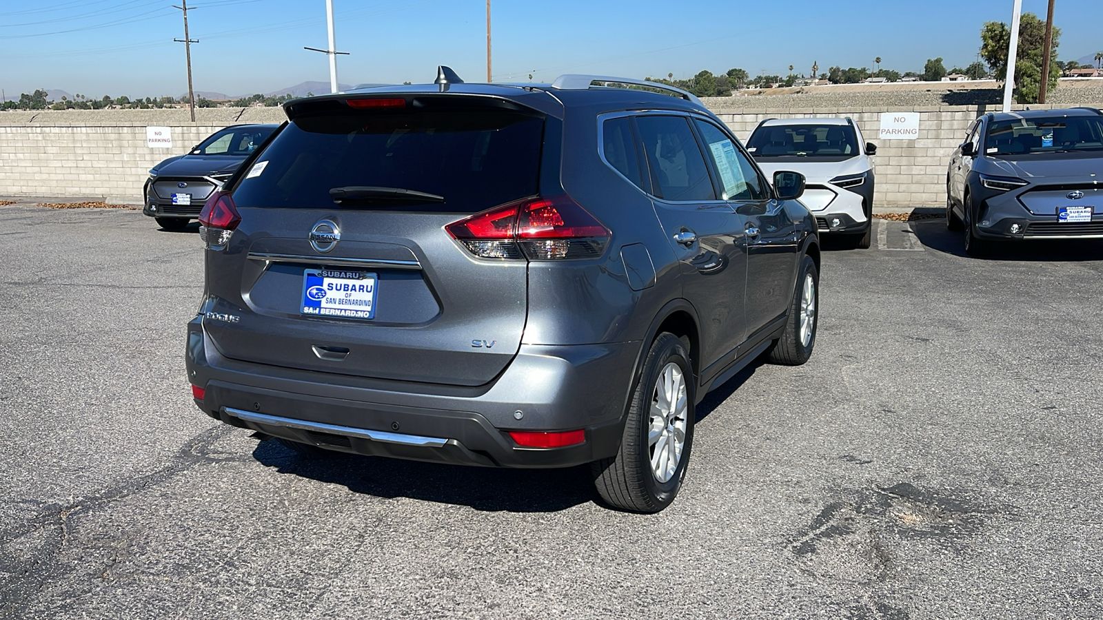 2020 Nissan Rogue SV 6