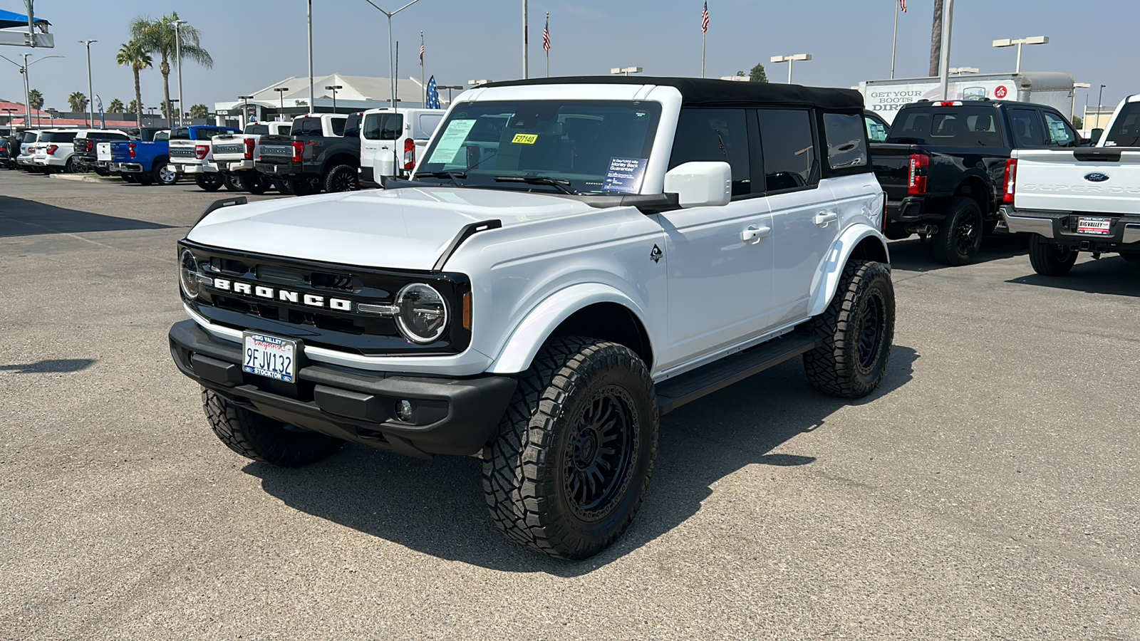 2023 Ford Bronco Outer Banks 7