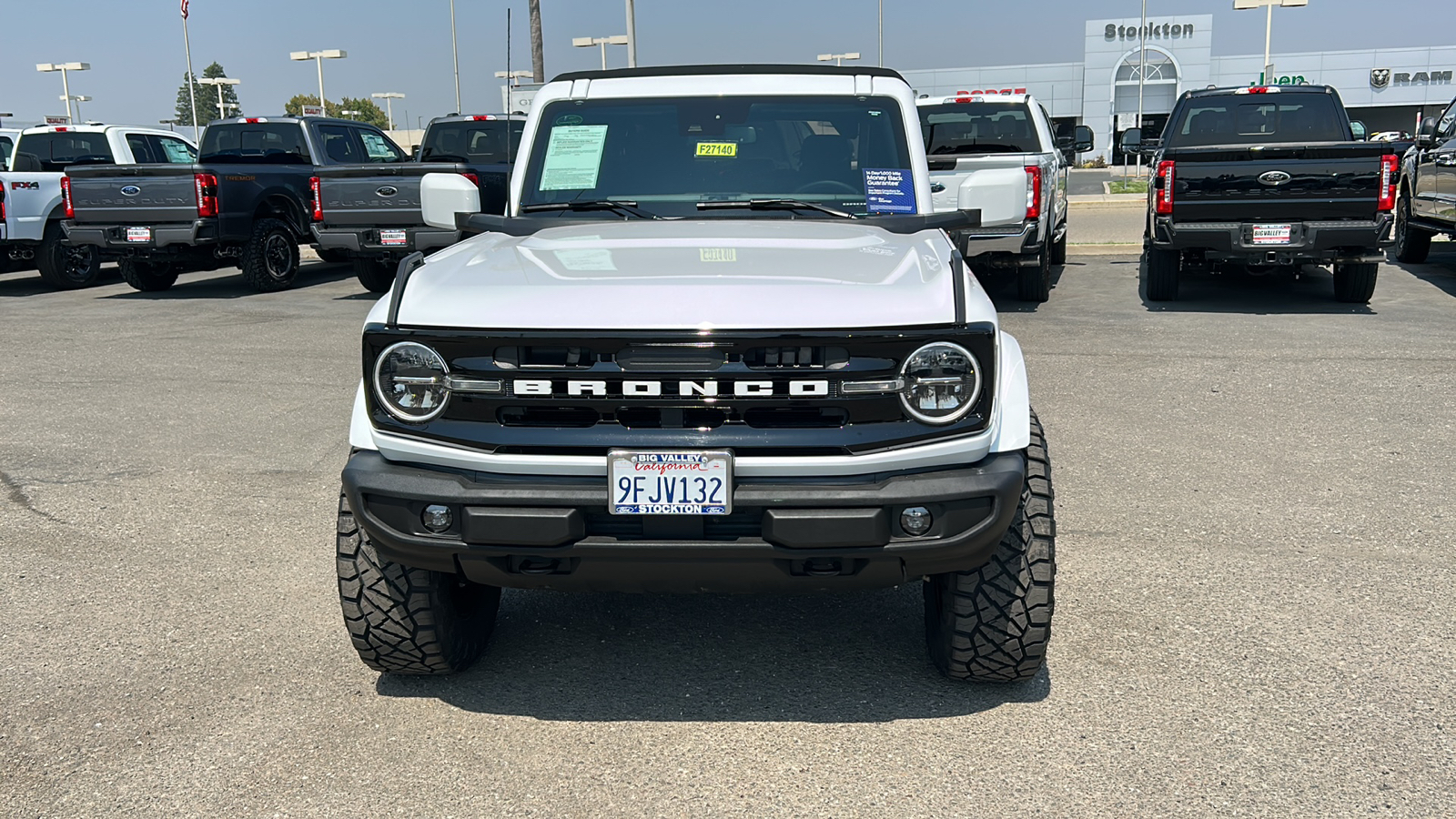 2023 Ford Bronco Outer Banks 8