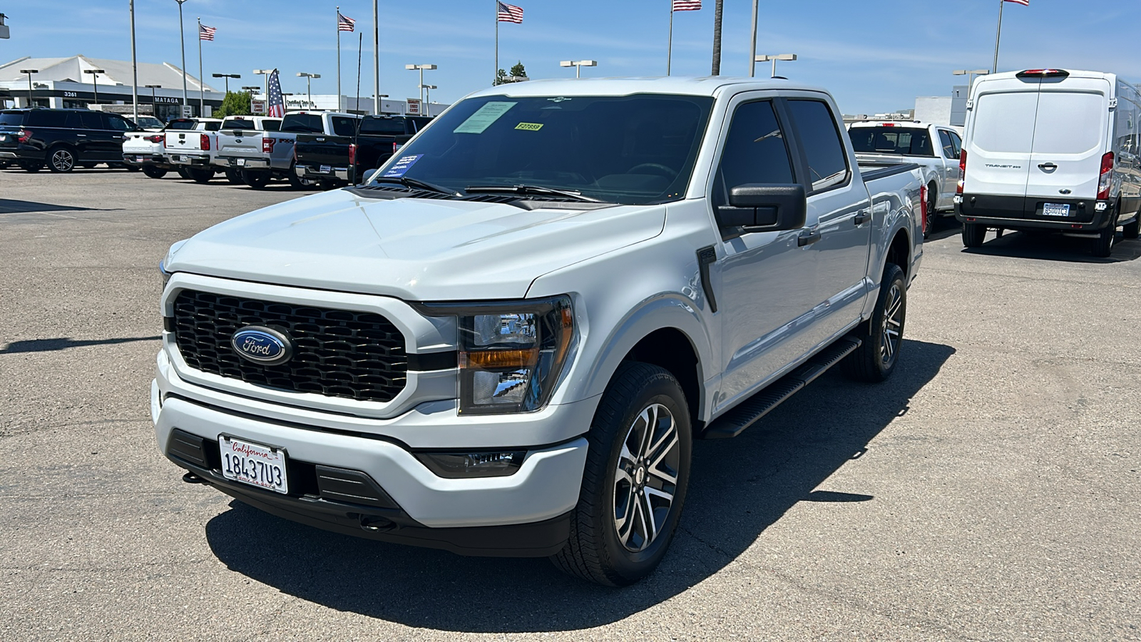 2023 Ford F-150 XL 8