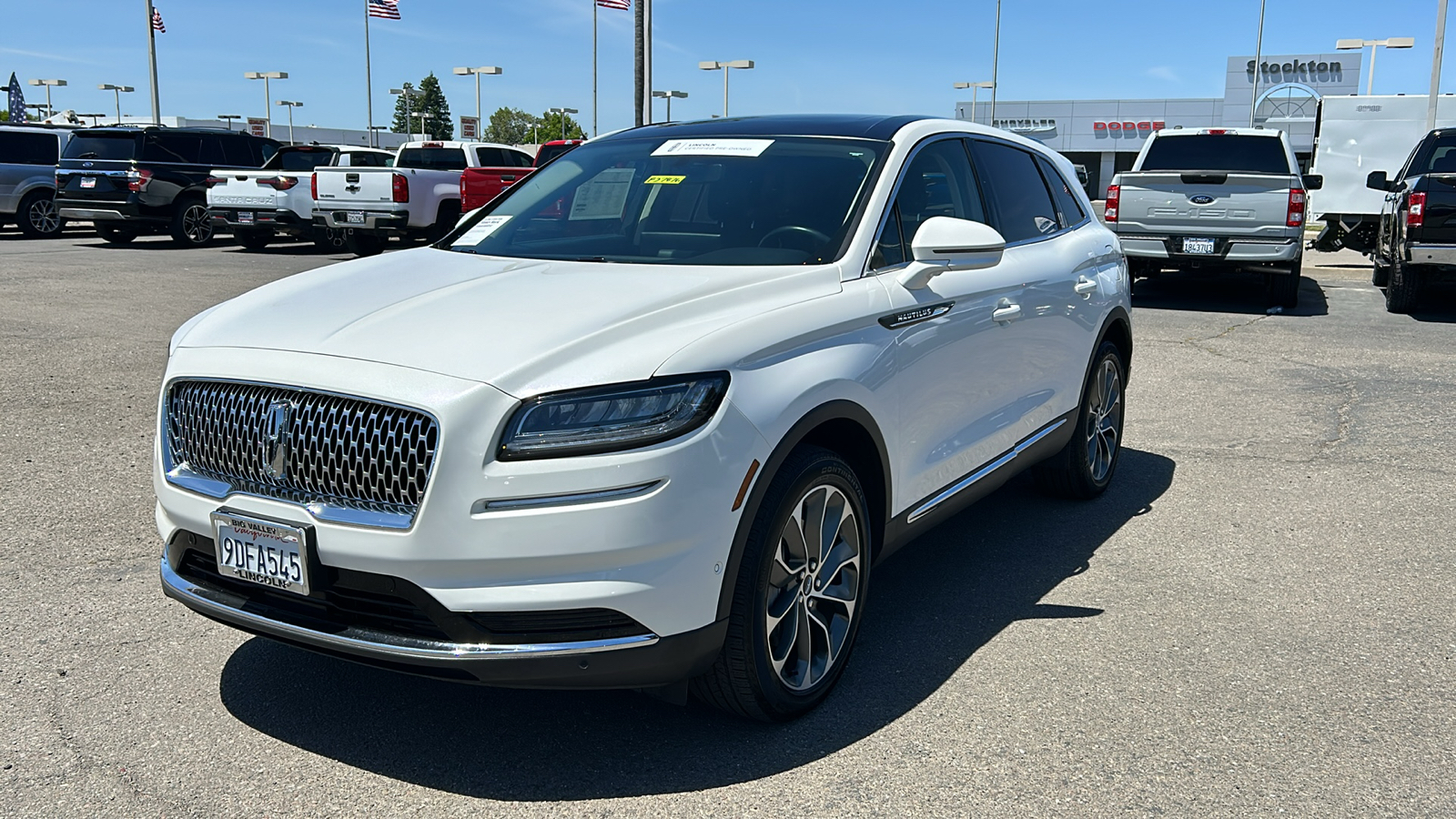 2022 Lincoln Nautilus Reserve 8