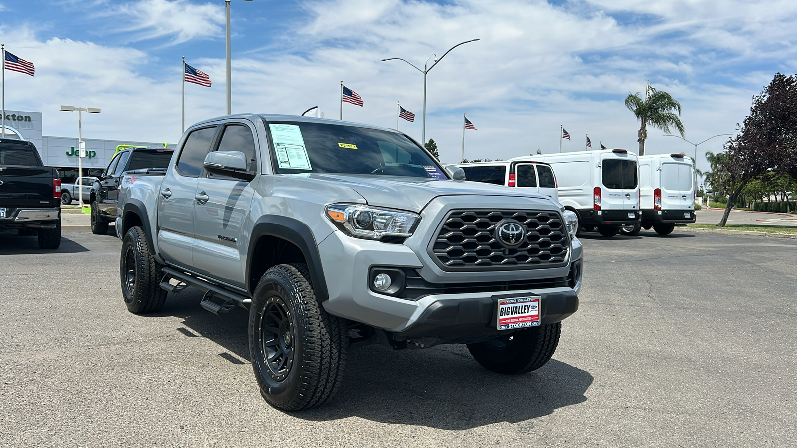 2021 Toyota Tacoma TRD Sport 1