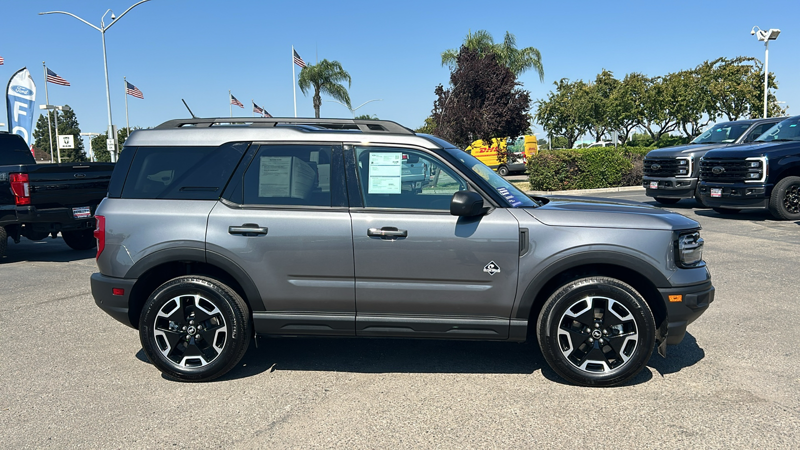 2023 Ford Bronco Sport Outer Banks 2