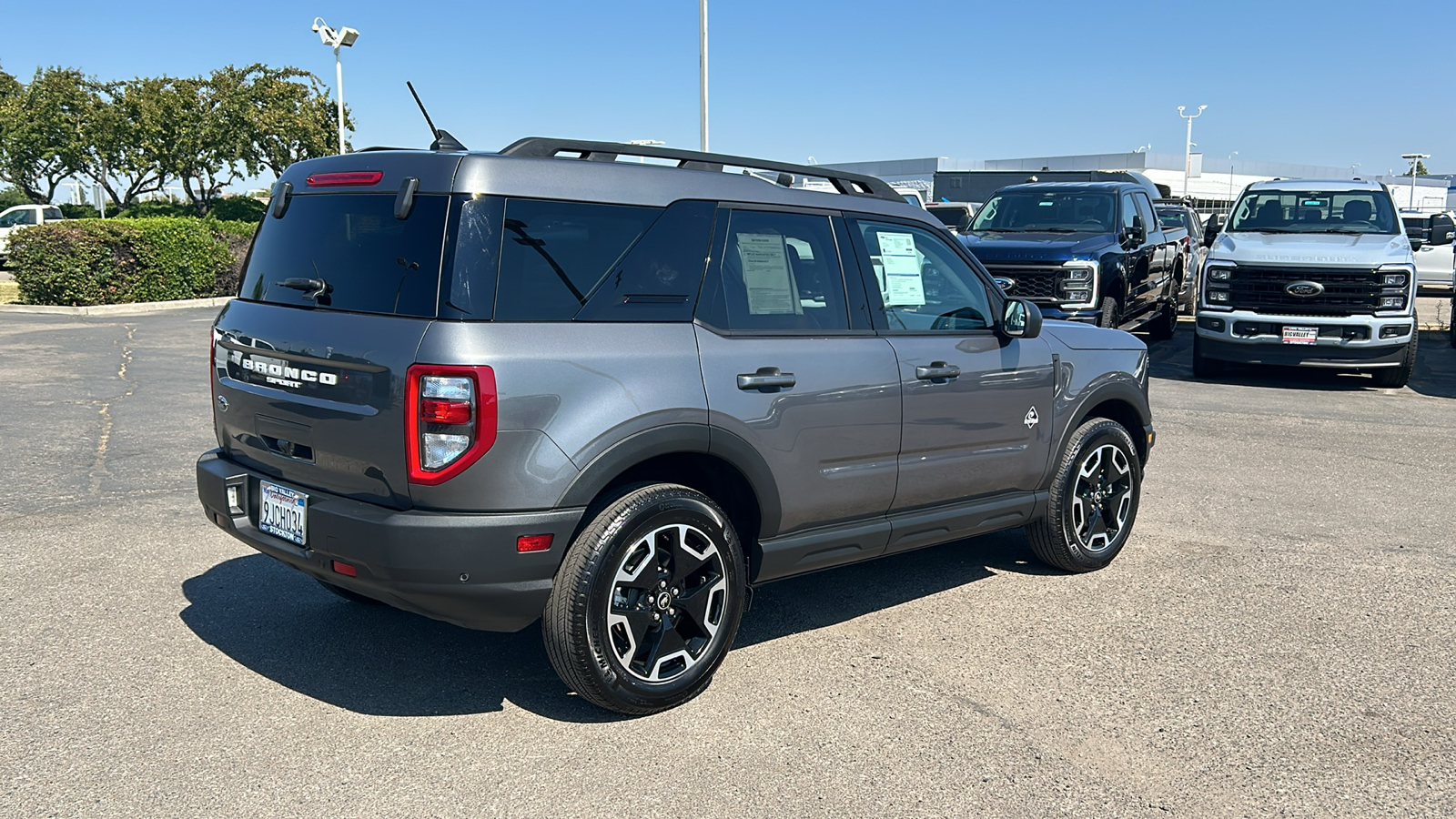 2023 Ford Bronco Sport Outer Banks 3