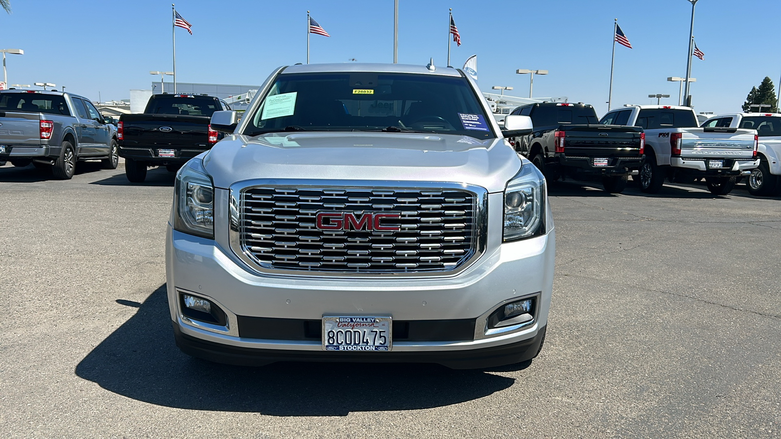 2018 GMC Yukon Denali 9