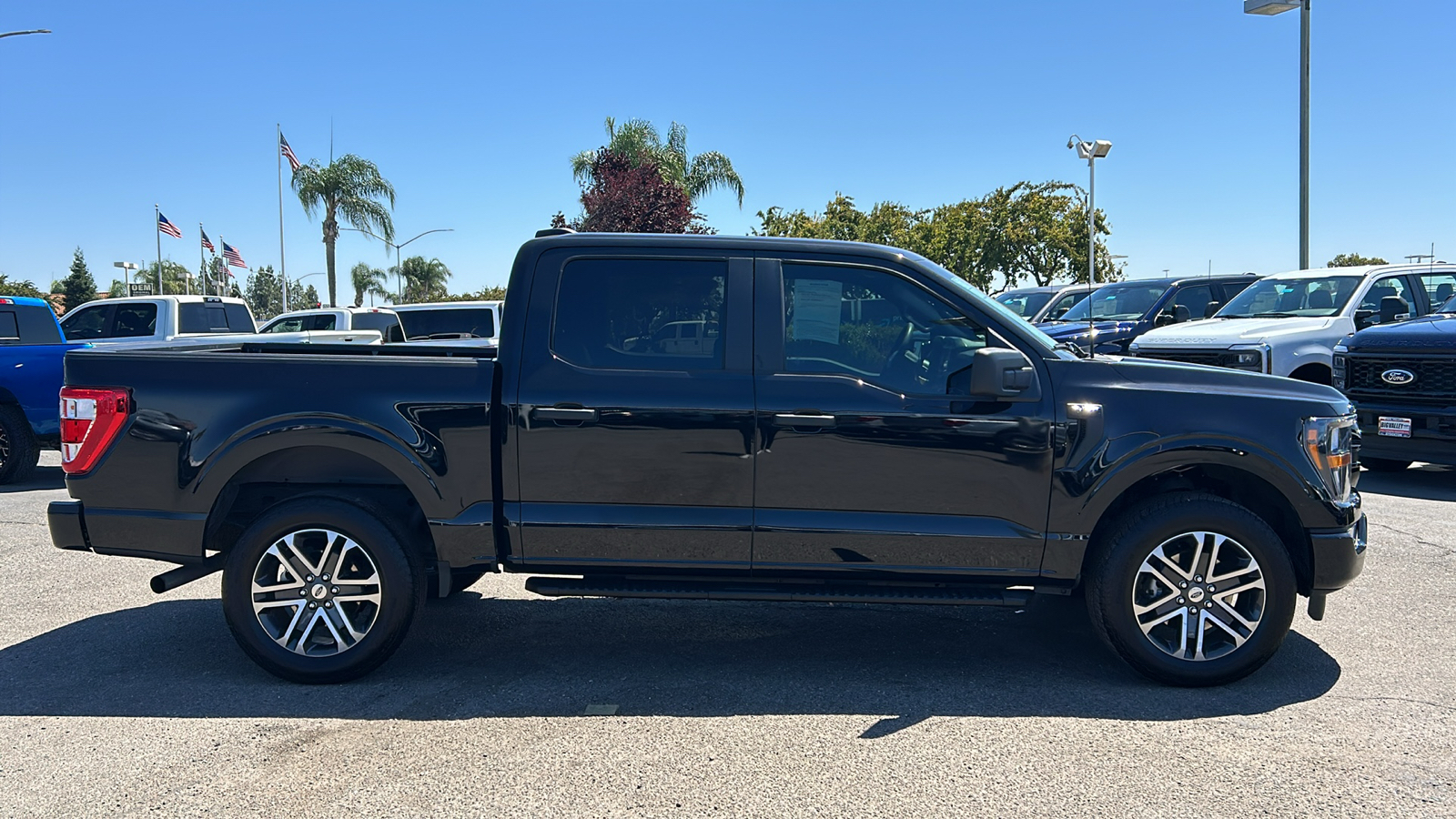 2023 Ford F-150 XL 2