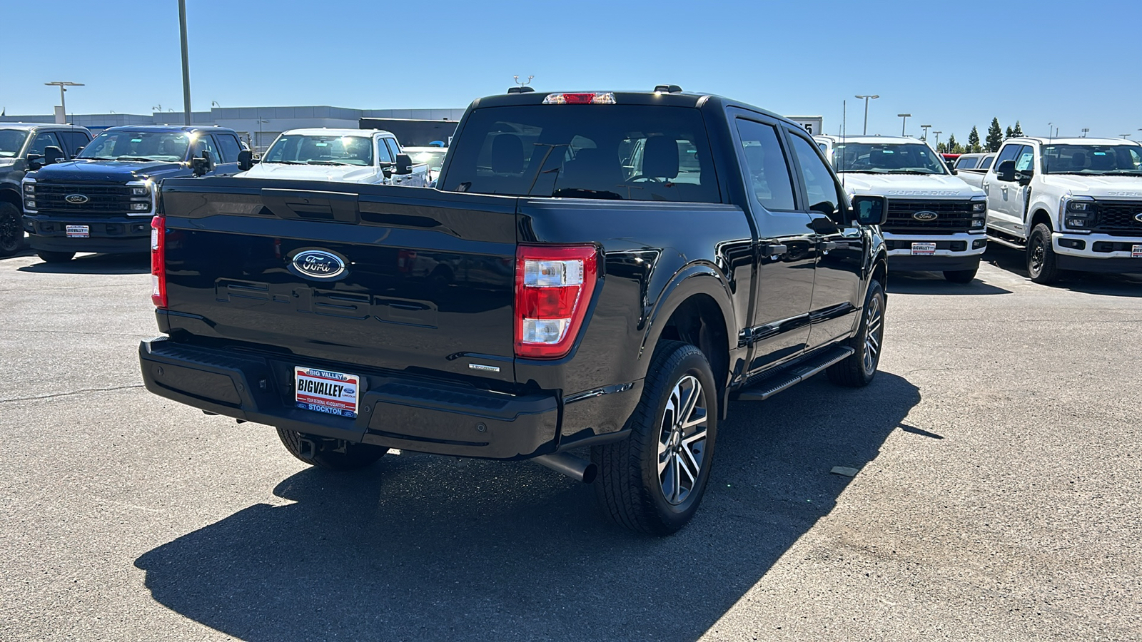 2023 Ford F-150 XL 3