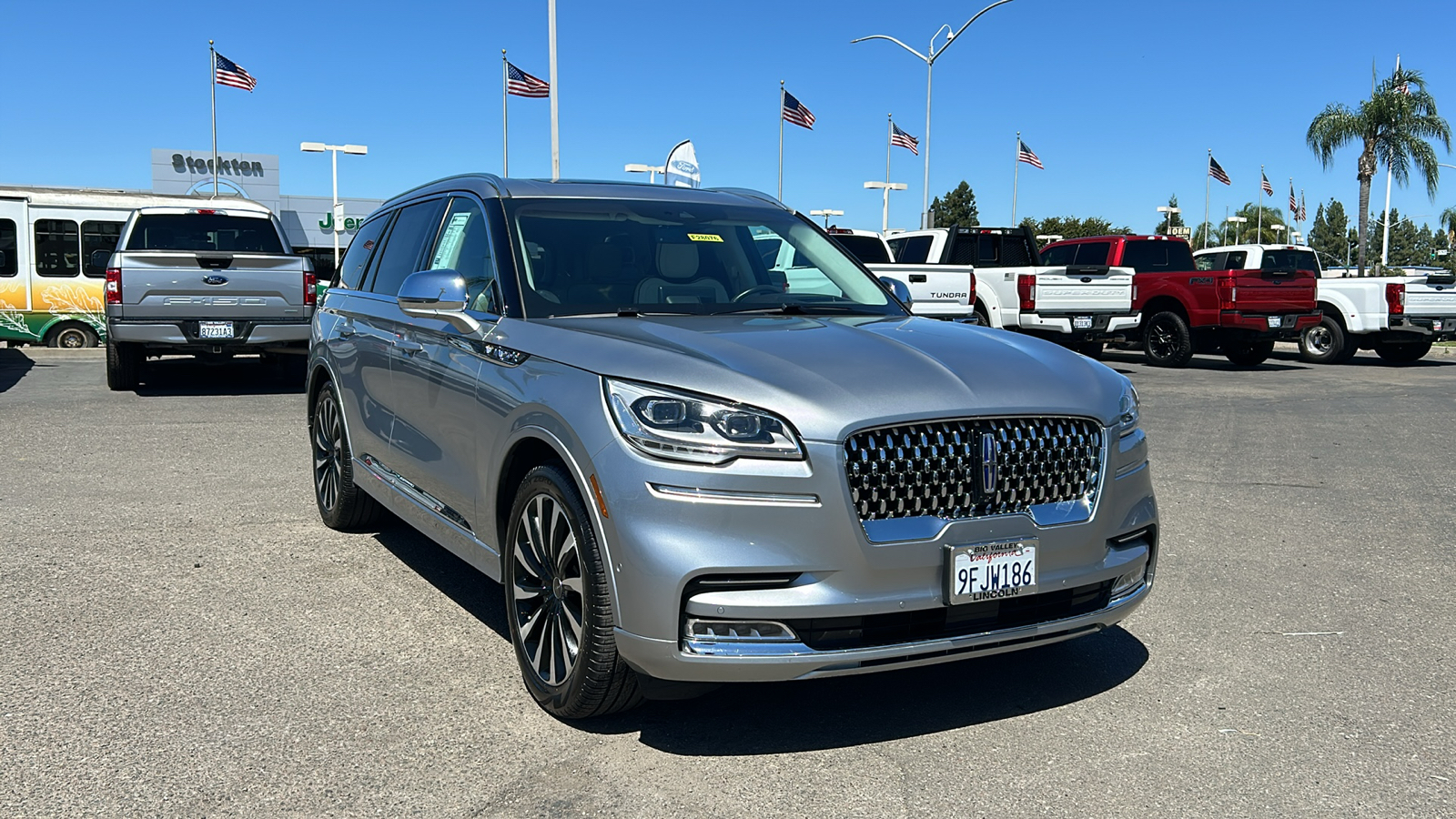 2020 Lincoln Aviator Plug-In Hybrid Black Label Grand Touring 1