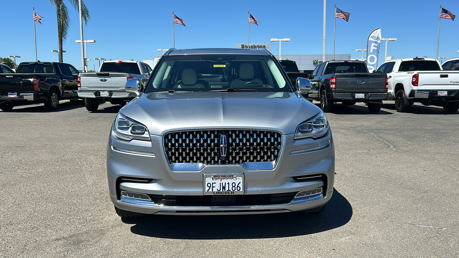 2020 Lincoln Aviator Plug-In Hybrid Black Label Grand Touring 8