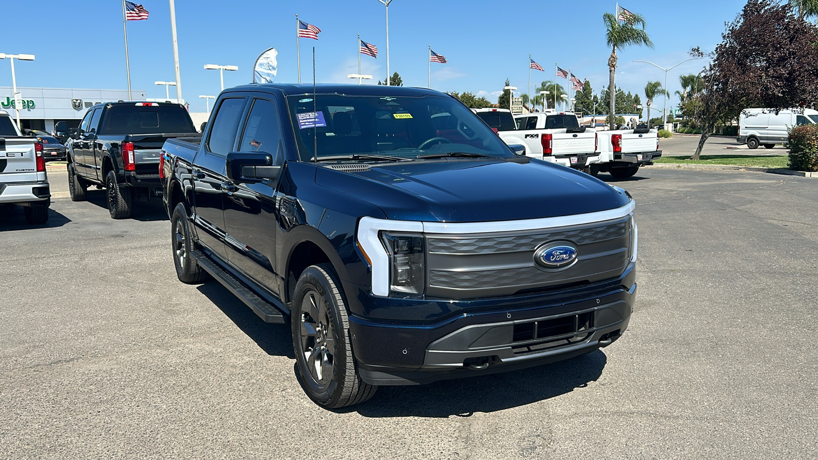 2023 Ford F-150 Lightning Lariat 1