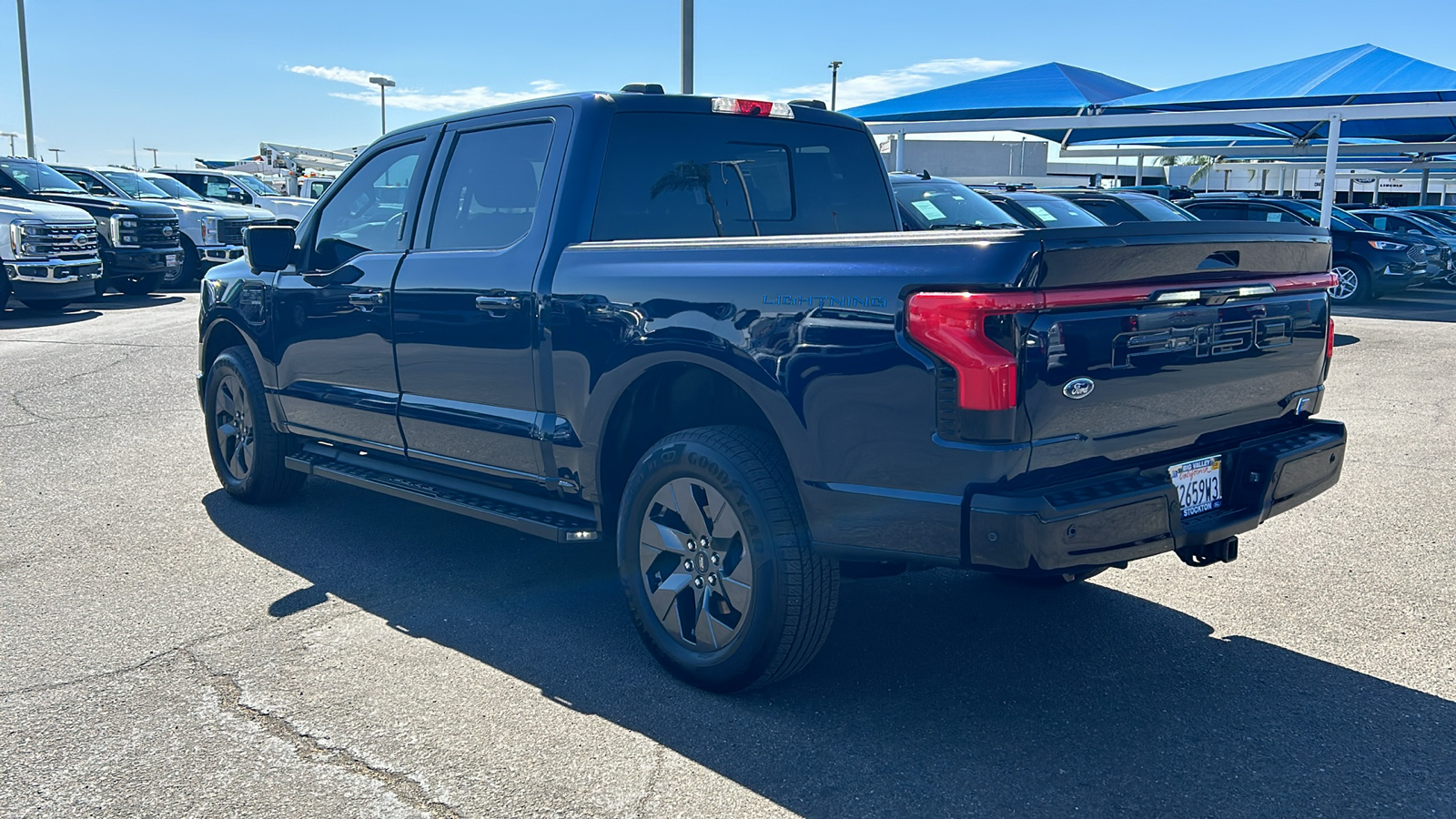 2023 Ford F-150 Lightning Lariat 5