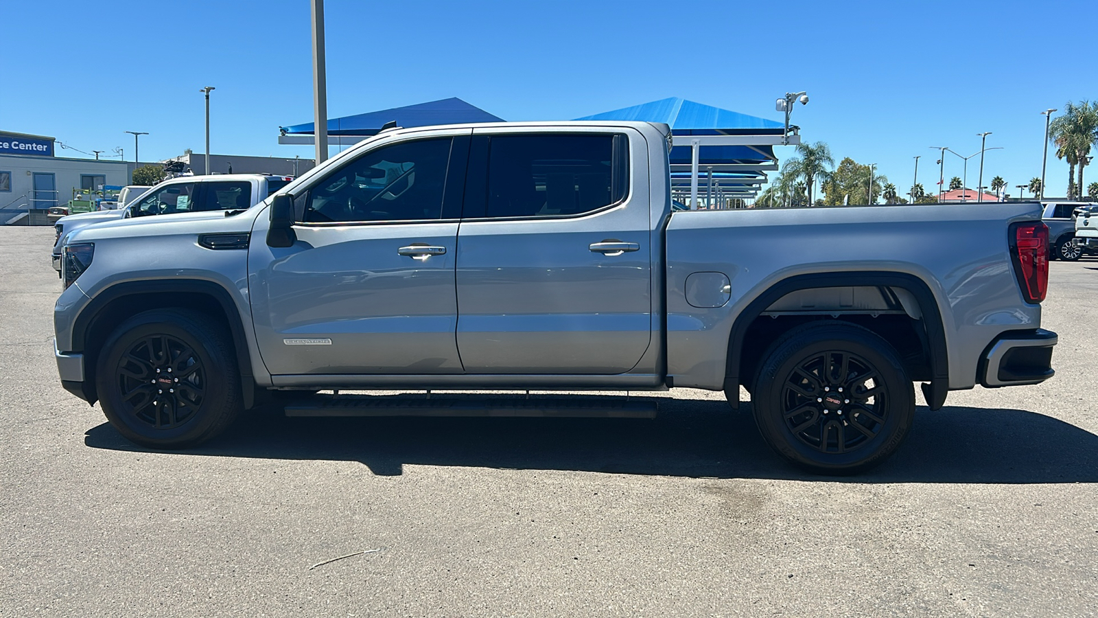 2023 GMC Sierra 1500 Elevation 6