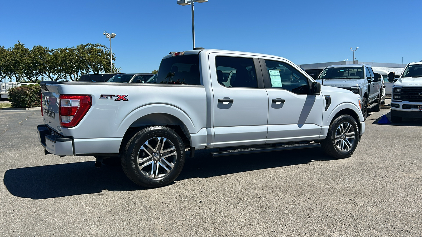 2022 Ford F-150 XL 3