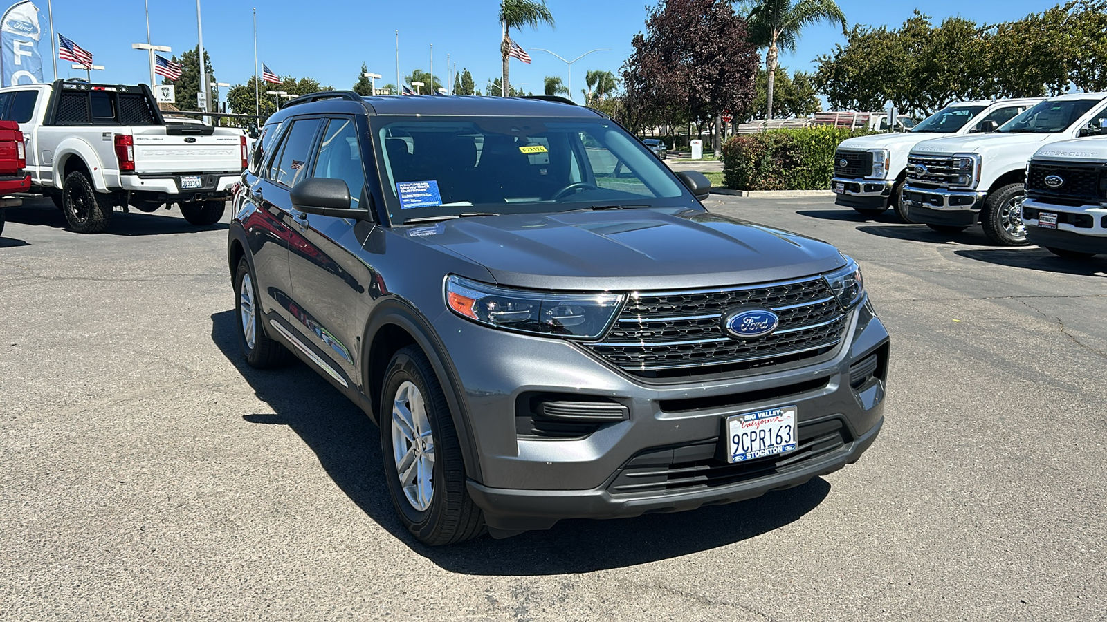 2022 Ford Explorer XLT 1