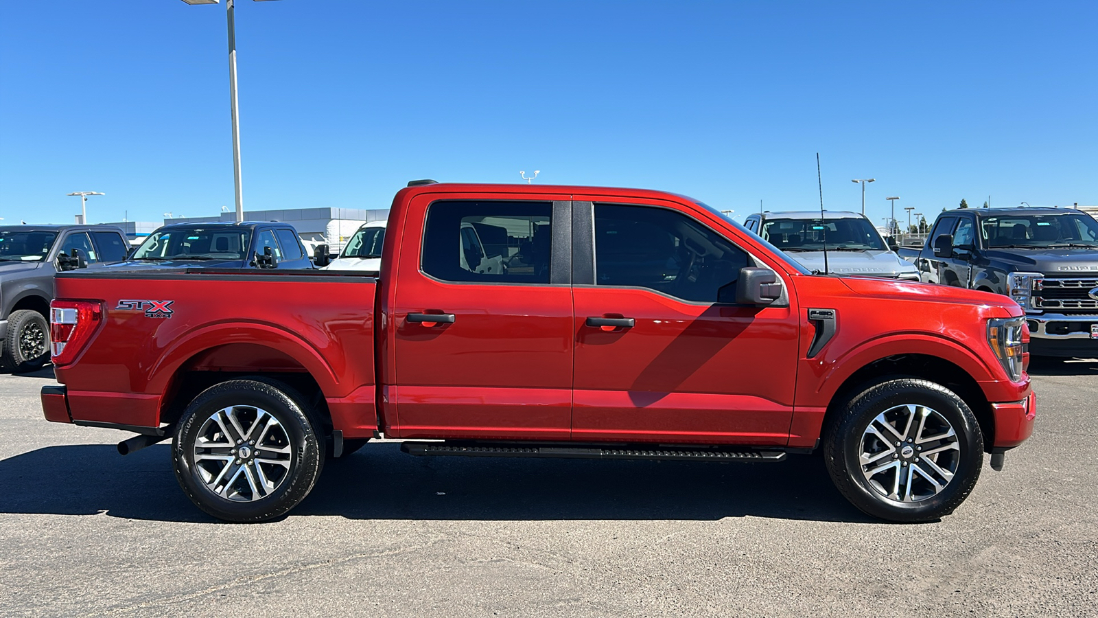 2023 Ford F-150 XL 2