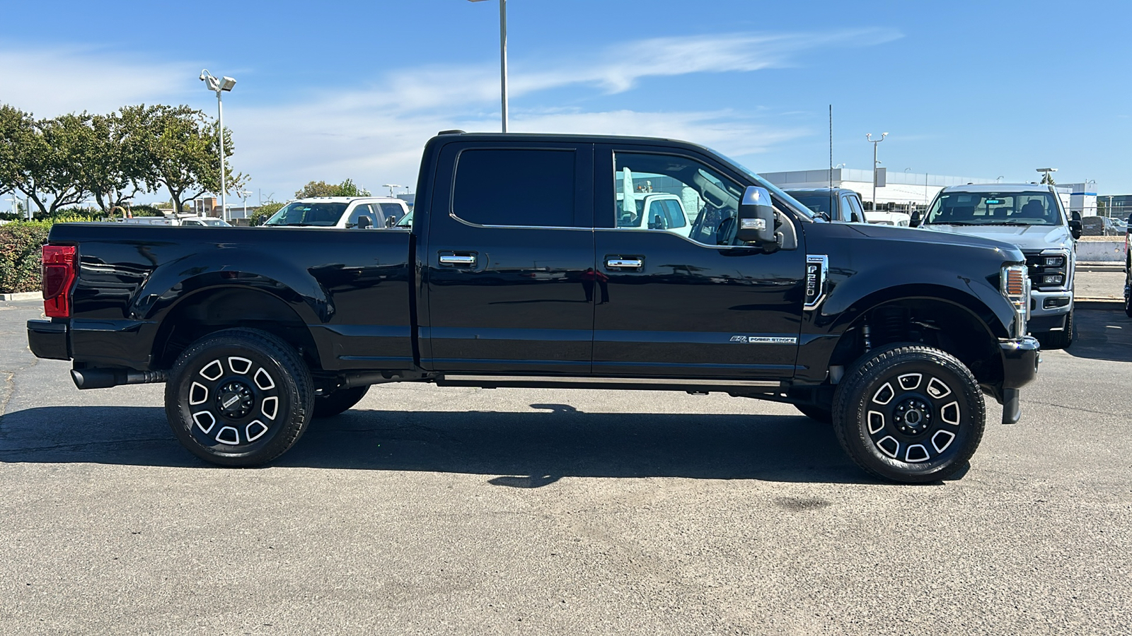 2022 Ford F-250SD Platinum 2