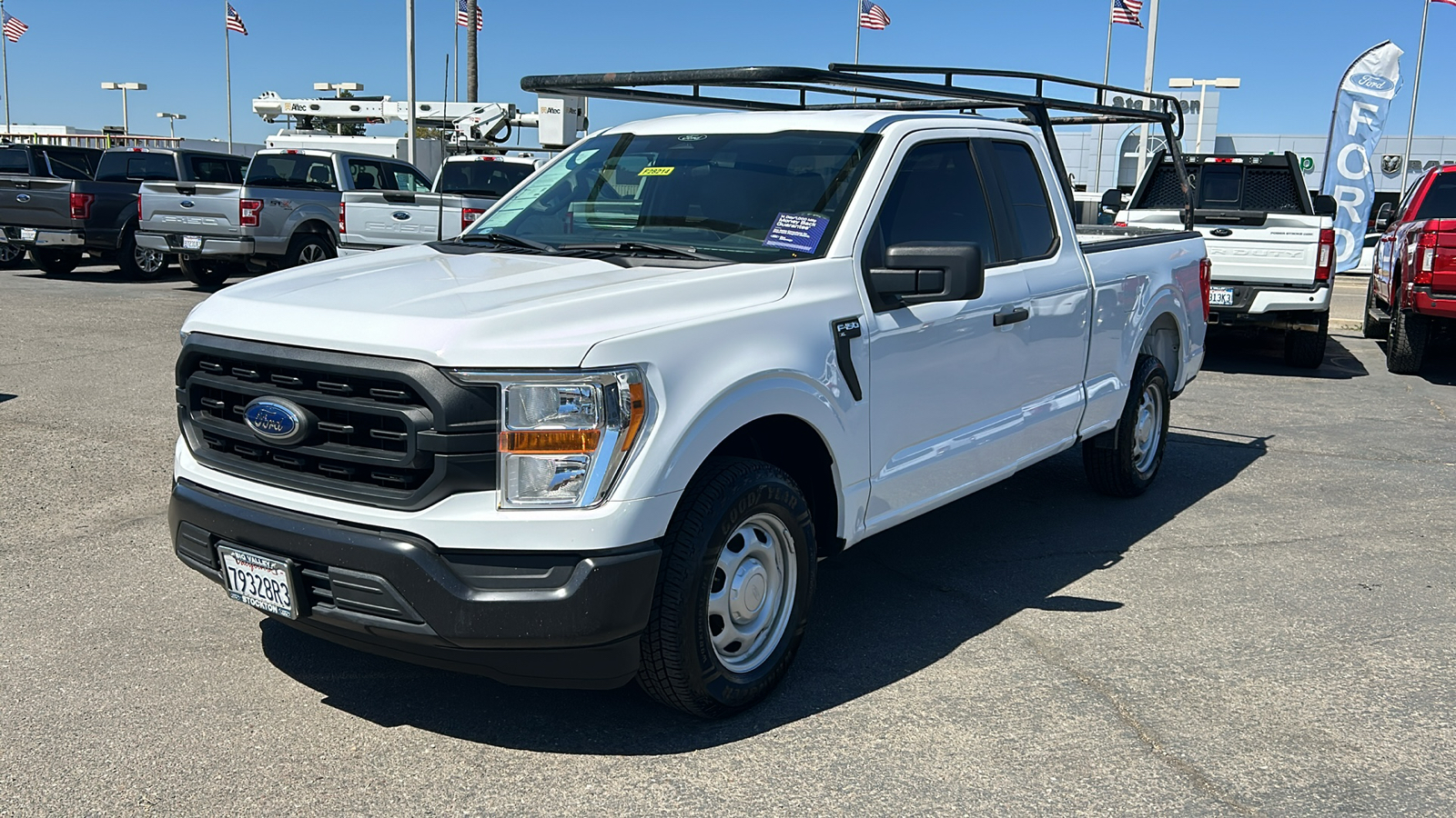 2022 Ford F-150 XL 8