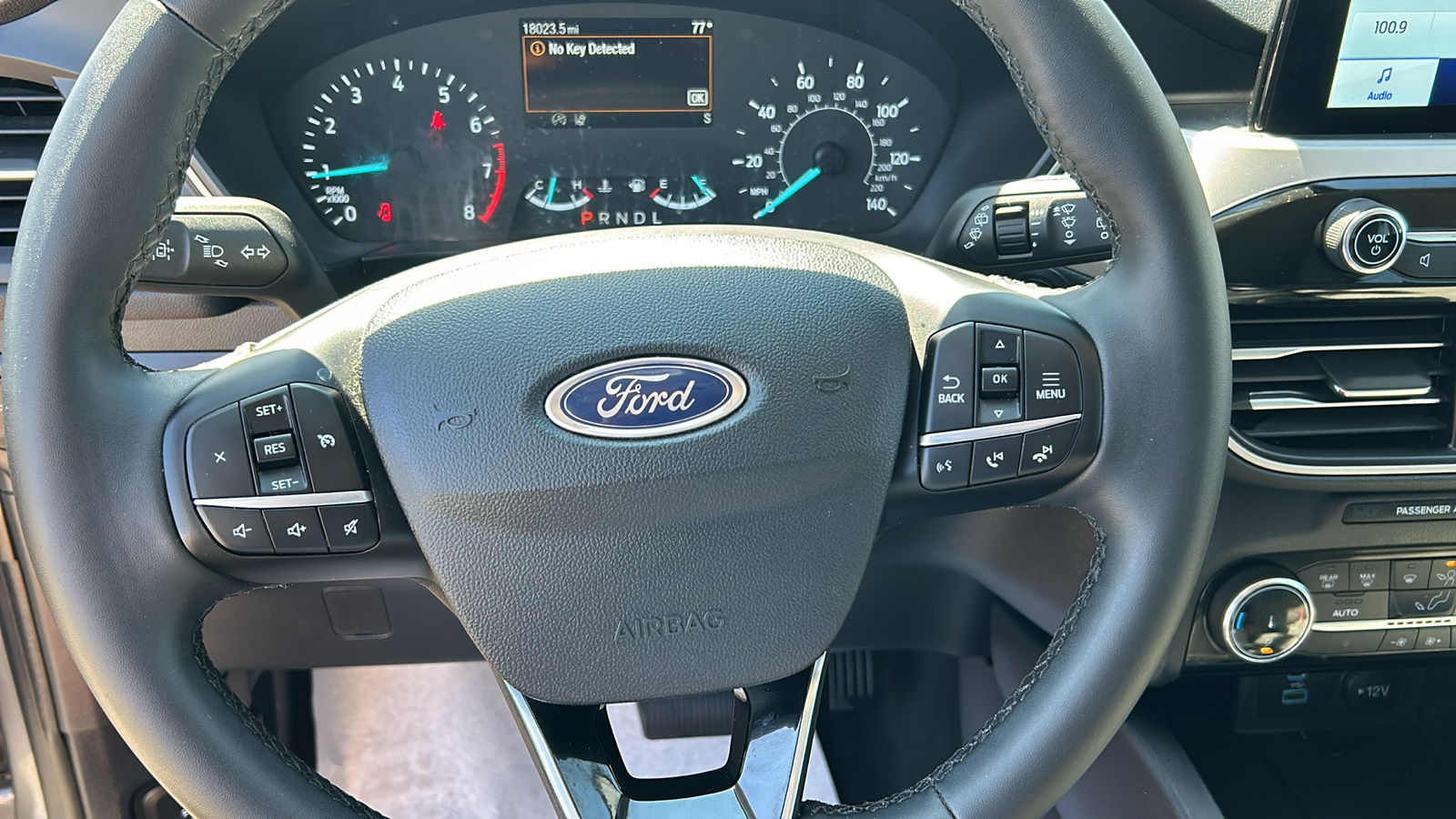 2022 Ford Escape SE 18