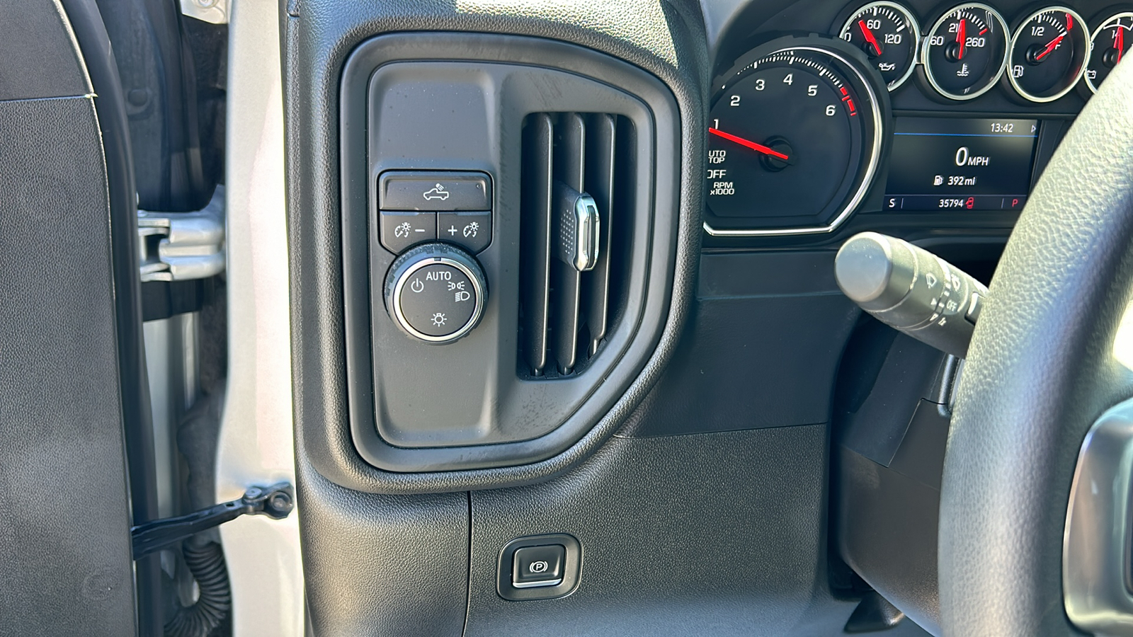 2021 Chevrolet Silverado 1500 Custom 19