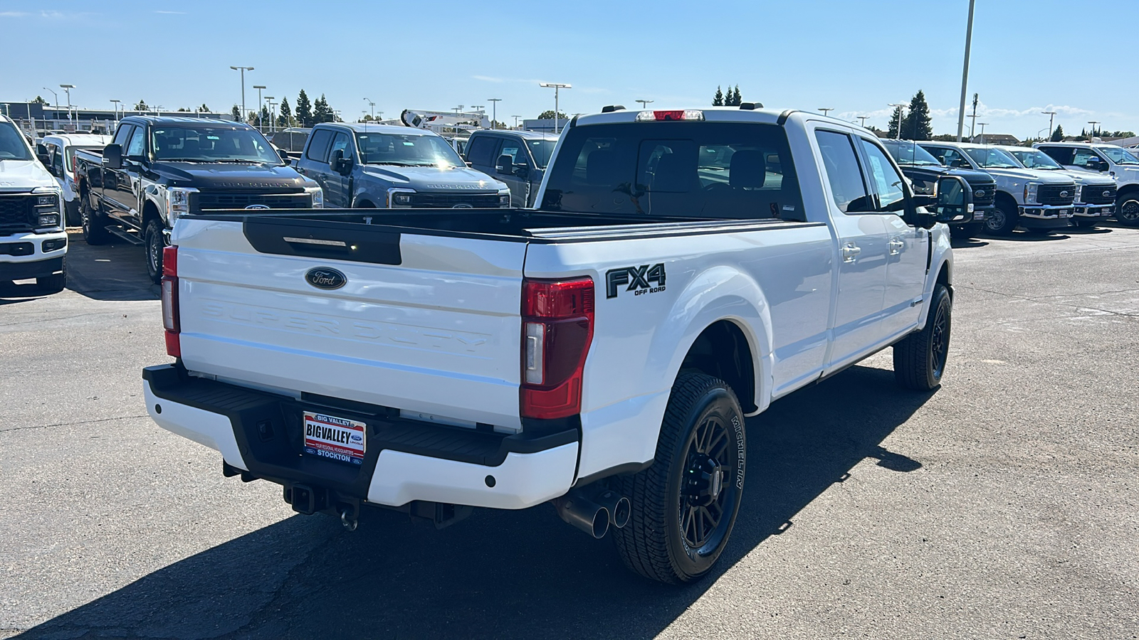 2022 Ford F-350SD Lariat 3