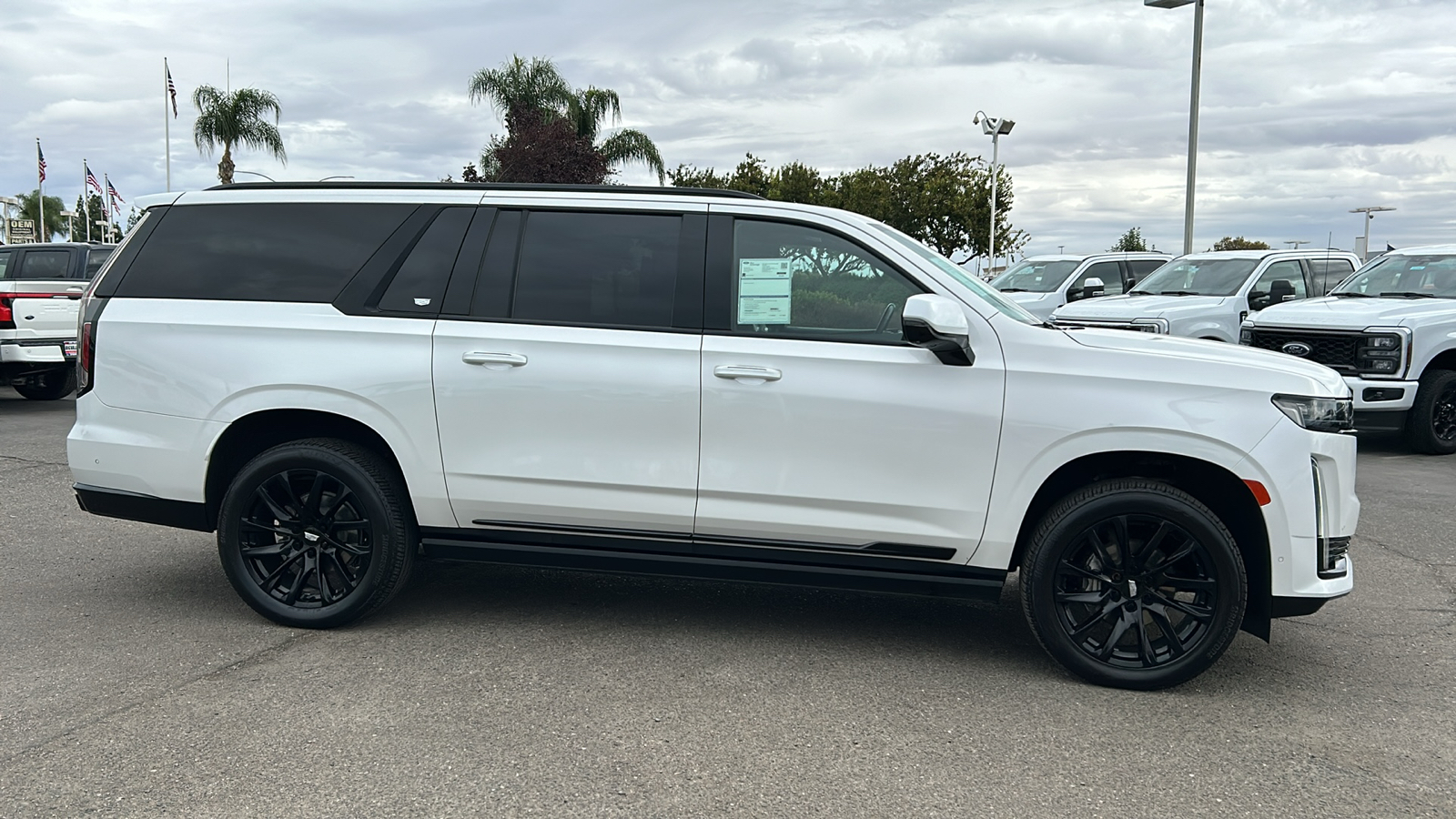 2021 Cadillac Escalade ESV Sport Platinum 2