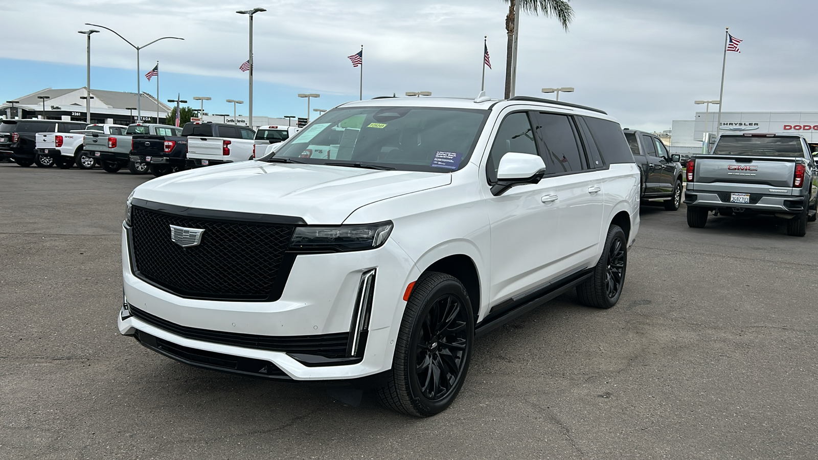 2021 Cadillac Escalade ESV Sport Platinum 8